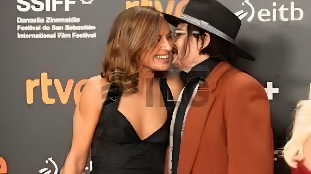 Antonia Desplat Couple