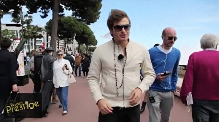 Comment faire des selfies avec Dorian Rossini