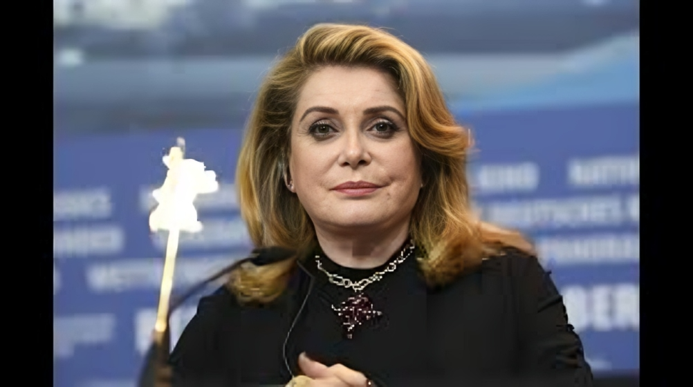 Darius Rochebin and Catherine Deneuve